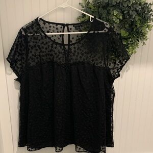 torrid Black Sheer Star Yoke Short Sleeve Blouse lined LG NWOT